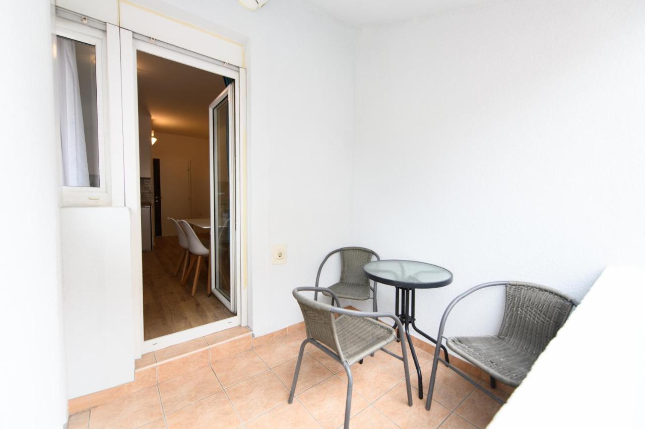 מאקרסקה Cozy Beach Apartments מראה חיצוני תמונה
